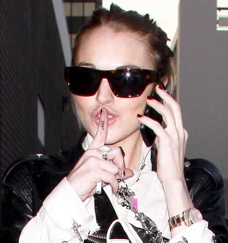 Setting a new trend with finger tattoos, here's yet another celebrity with