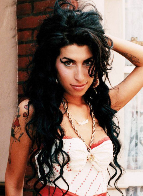 AMY WINEHOUSE TATTOOS PICTURES IMAGES PICS PHOTOS OF HER TATTOOS