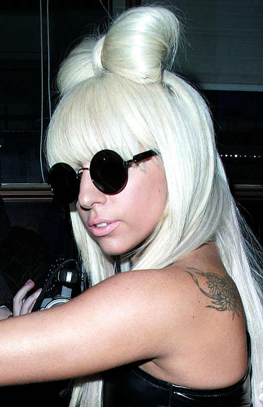 LADY GAGA TATTOOS PHOTOS PICTURES PICS OF HER TATTOOS