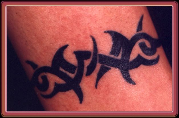 Celtic wrist design