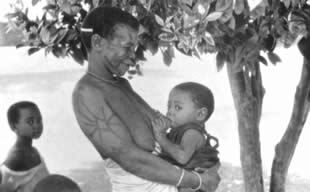 Tattooed Makonde women, circa 1960