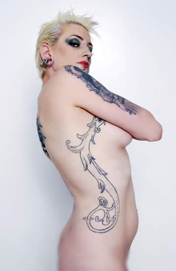 Photograph is © JUSTICE HOWARD