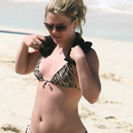 KELLY CLARKSON