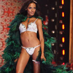 SELITA EBANKS 