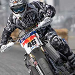 Carey Hart 