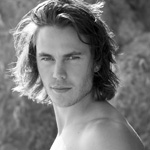 TAYLOR KITSCH 
