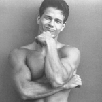 MARK WAHLBERG