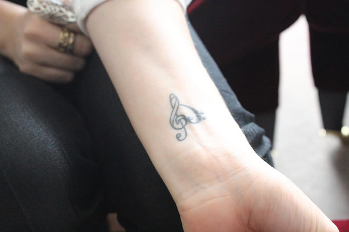 Laura Whitmore wrist tattoo